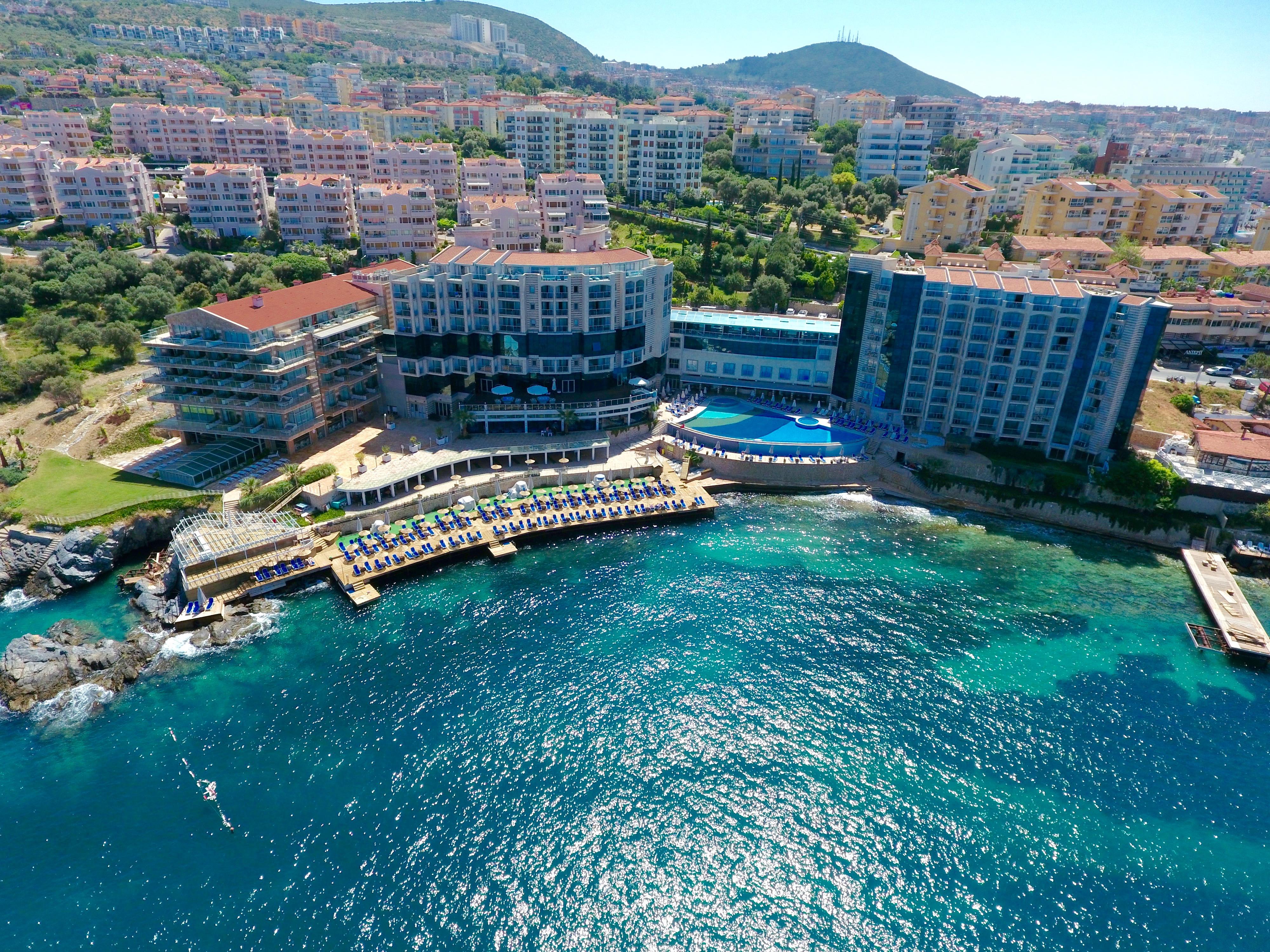 Charisma De Luxe 5*