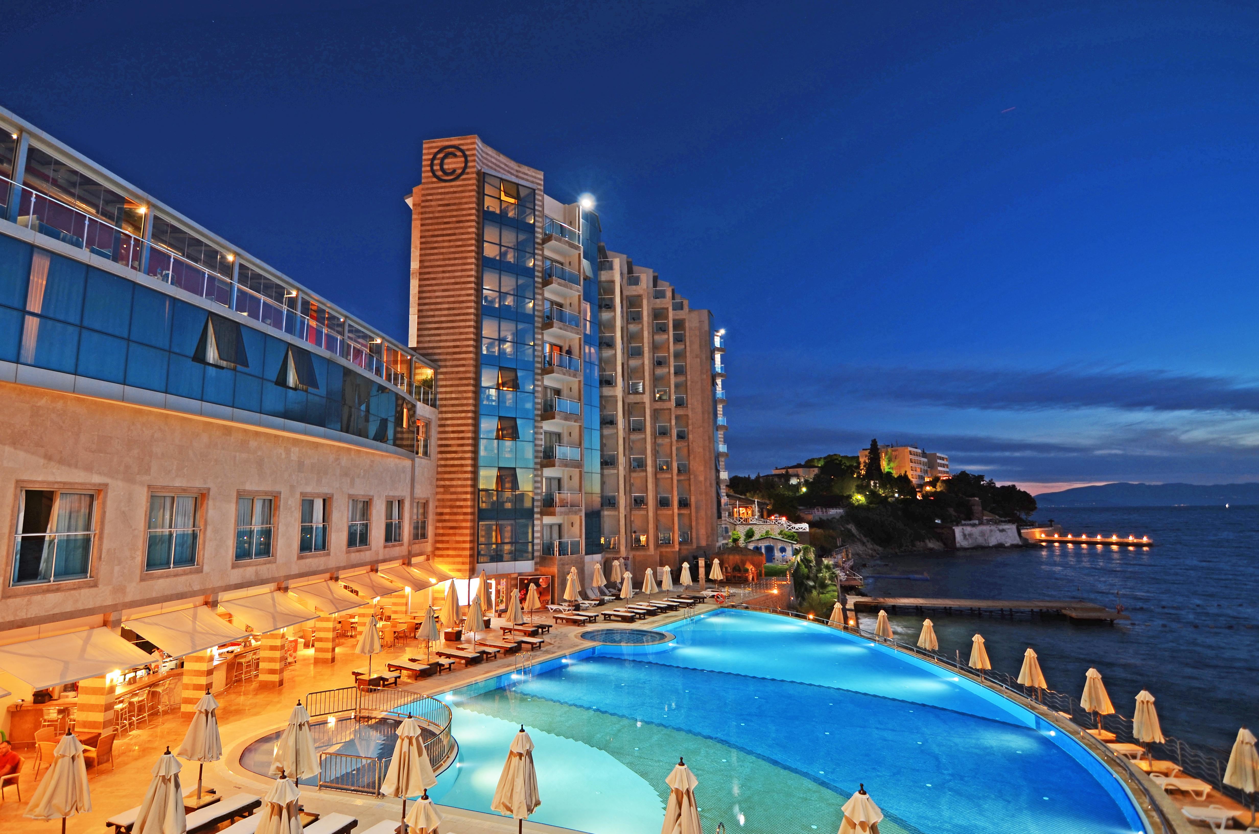 Charisma De Luxe Otel